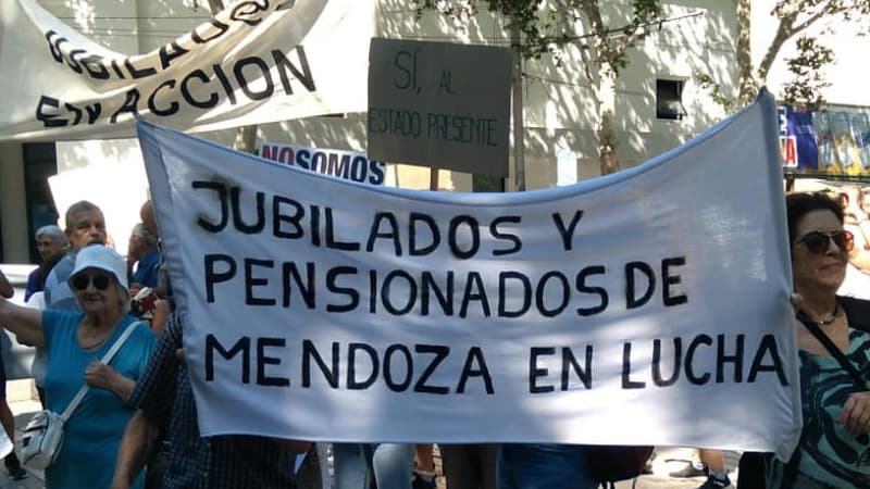 Jubiladxs en crisis: ¿Cómo se sentirá la reforma en Mendoza?